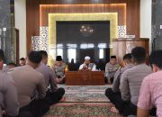 Guna Meningkatkan Keimanan dan Ketaqwaan di Bulan Suci Ramadhan, Polres Bondowoso Laksanakan Bihrohtal dan Tadarus