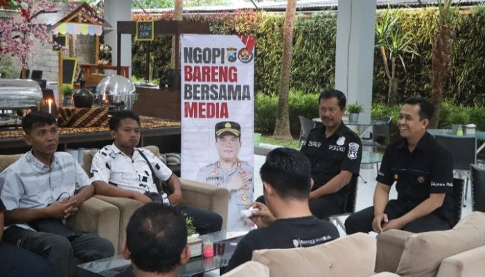 Buka Puasa Bersama Jurnalis, Polres Trenggalek Paparkan Peran Strategis Media dan Warganet