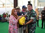 Kasdim 0822 Bondowoso Hadiri Santunan 100 Paket Bagi Lansia Dan Dhuafa