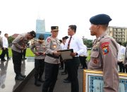 Jajaran Polda Jatim Kembali Mendapatkan Penghargaan dari Kapolda Jatim