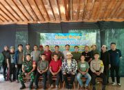 Babinsa Desa Sumber Wringin Bersama Warga Kembangkan  Ekonomi Kreatif Lewat TVC