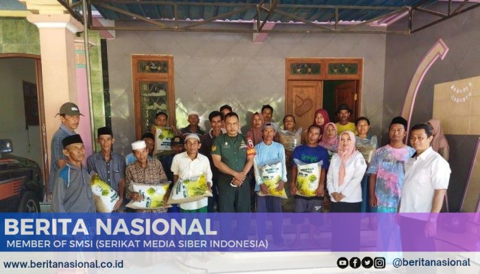 Dampingi Penyerahan 700 Kg Bibit Padi Dari Kementan Diserahkan Ke Petani Babinsa Ungkap Ini