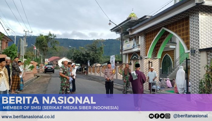 Babinsa Posramil 0822/15 Laksanakan Pengamanan Sholat Idul Adha di Kecamatan Ijen