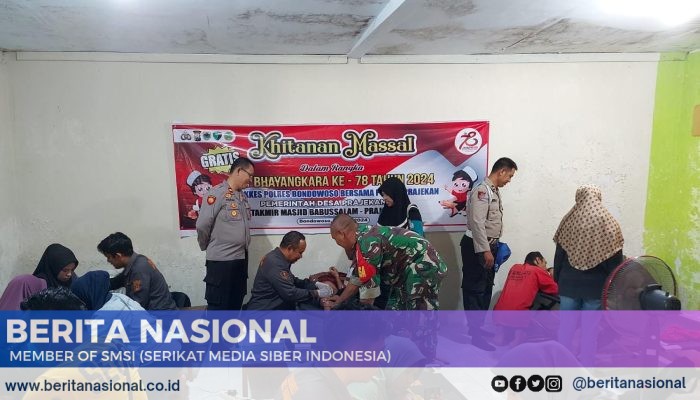 Babinsa Dampingi Bakti Sosial Khitanan Massal Dalam Rangka HUT Bhayangkara Ke 78