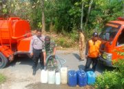 Peran Aktif Babinsa Botolinggo Bantu Droping Air Bersih