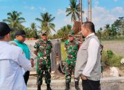 Tingkatkan Ketahanan Pangan Babinsa 0822 Pendampingan Tim Peninjauan IRPOM Pengeboran di Desa Cindogo