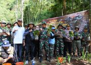 Karya Bakti TNI Warnai HUT TNI ke-79 di Bondowoso