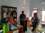 Komsos Bersama Lurah, Babinsa Kademangan Siapkan Pemulihan Pasca Rehabilitasi Kantor