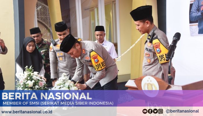 Kapolres Bondowoso Meresmikan Mushola Baitul Makmur yang Terletak di Polsek Pakem