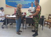 Babinsa Sumberjeruk Serahkan Sertifikat Tanah Warga, Tingkatkan Kepastian Hukum atas Kepemilikan Tanah