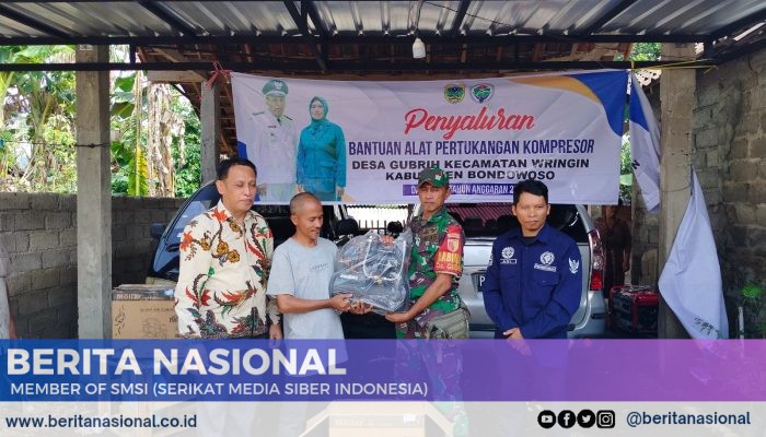 Tingkatkan Keterampilan Warga, Babinsa Desa Gubrih Dampingi Penyaluran Bantuan Alat Pertukangan