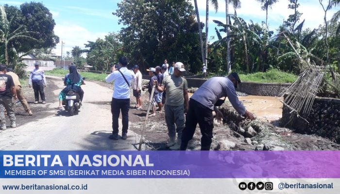 Gercep tiga pilar membantu korban banjir dan tanah longsor di Kecamatan Tlogosari