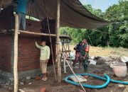 Inovasi Irigasi: Babinsa Sempol Bantu Warga Bangun Bak Air untuk Masa Depan Pertanian