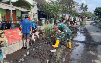 Karya Bakti Wujudkan Irigasi Lancar di Dusun Dakon Bondowoso