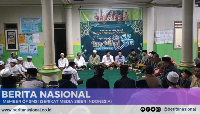 Babinsa Melaksanakan Pengajian Rutin dan Sholawat di Desa Kajar Kabupaten Bondowoso