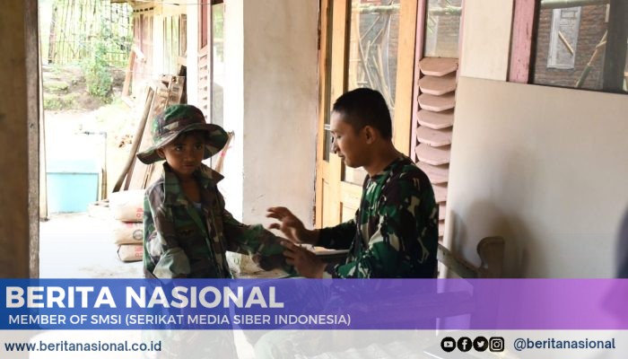 Prajurit TNI Ini Buat Anak Desa Tersenyum, Aksinya Bikin Haru!