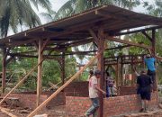 Kisah Haeu Pak Tarwono, Rumah Reyot Dibongkar Oleh Satgas TMMD KE-124 Kodim 0422/Lampunh Barat