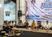 Meriahkan Tahun Baru Islam, Babinsa Kodim 0822 Hadiri Festival Muharram di Prajekan