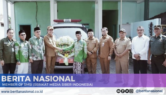 Bupati Bondowoso Serahkan Bantuan Ambulance kepada MWC NU Cermee