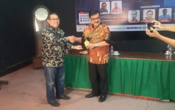 Dialog Nasional SMSI Songsong HPN 2026: “Media Baru vs UU ITE”.