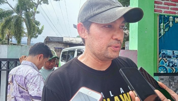 Tengah Duka Masih Menyelimuti Warga Bondowoso Akibat Puting Beliung Secercah Harapan Datang Dari Anggota DPR RI.