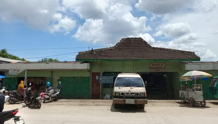 Pedagang Pasar GandriRodjo Mengeluh Saat Musim Hujan, Sebagian Jalan Kios Pasar Sering Banjir
