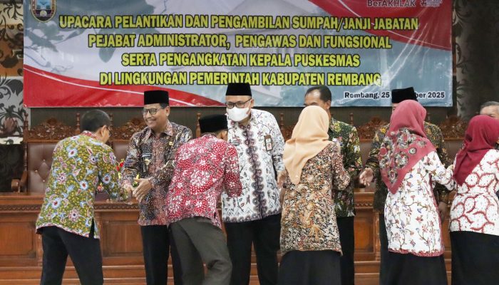 Bupati Harno Melantik 22 Pejabat di Lingkungan Pemerintahan Kabupaten Rembang