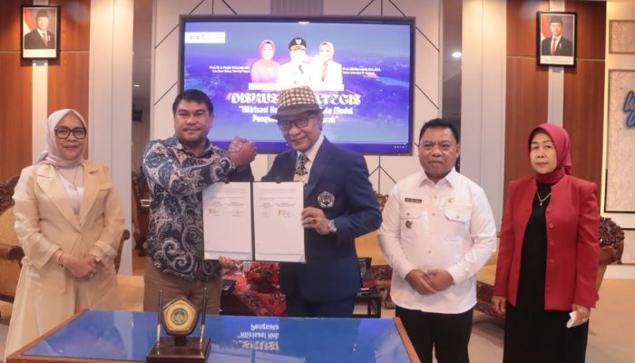 Fikom Universitas Dr. Soetomo Bedah Peluang Hilirisasi Kelapa untuk Percepatan Ekonomi Daerah