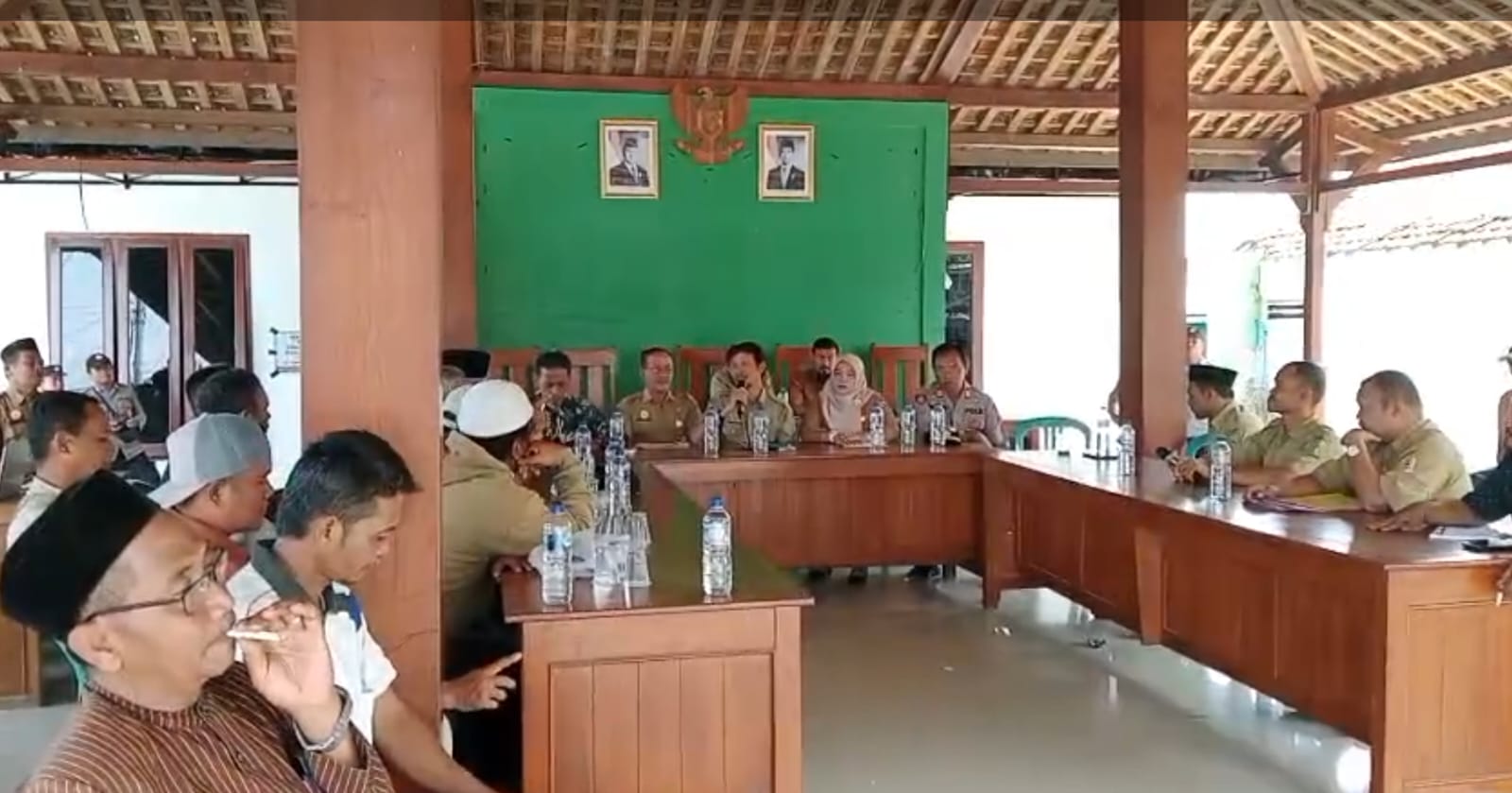 Mediasi Gagal, Pengisian Perangkat Desa Sumber Resmi Ditunda dan Diulang